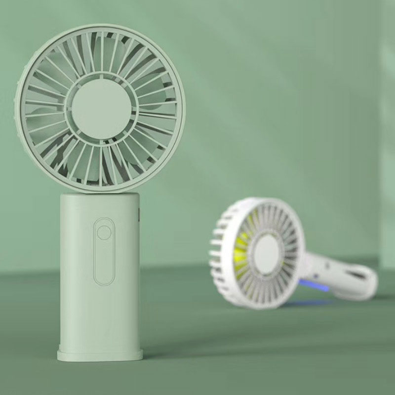 Navpični mini ventilator z držalom in sponko za telefon